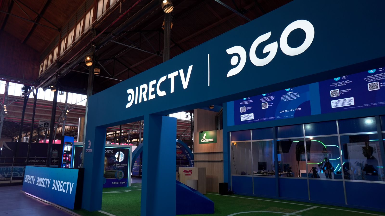 Stand Directv y DGO en la Feria del Libro 2026 07