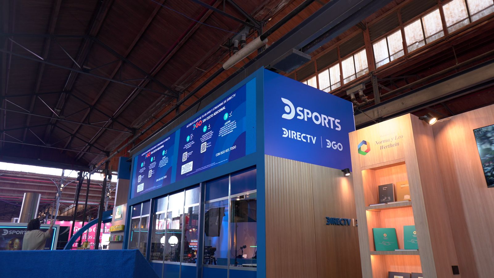Stand Directv y DGO en la Feria del Libro 2026 16